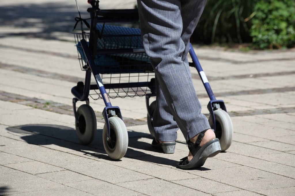 Wenn die Beine nicht mehr wollen: Der Rollator